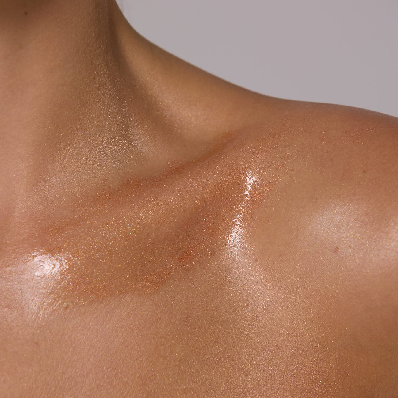 Soleil Shimmer Body Oil